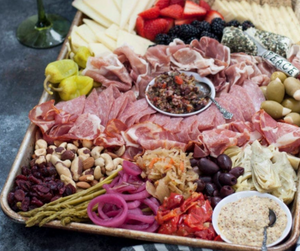 How To Make an EPIC Keto Charcuterie Board: Perfect For The Holidays!
