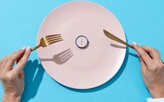Intermittent Fasting: What is it and SHOULD you be doing it?
